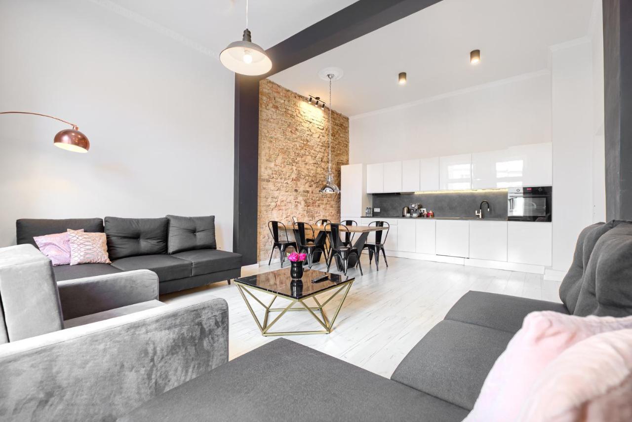 Apartament 300 Apartamenty No.1 Centrum شتشيتسين المظهر الخارجي الصورة